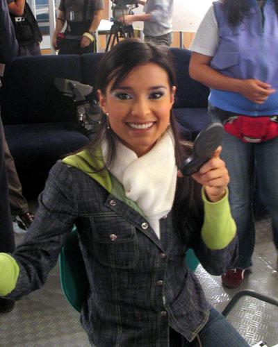 paola_rey_nago