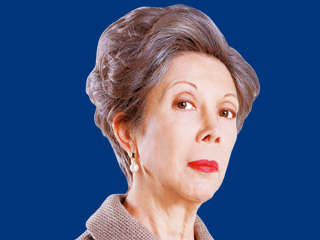 Consuelo Luzardo es Regina Carbo